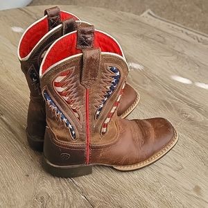 Ariat Quickdraw boots youth size 12.5